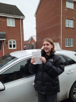 Congratulations to Gabriela Bucior from Newmarket who passed her driving test in Bury St Edmunds on the 15-12-22 after taking driving lessons with MR.L Driving School.