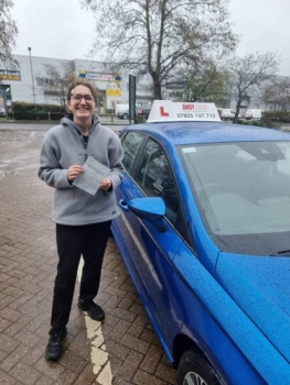 Congratulations to Eleanor Haines who passed her driving test 1st time in Cambridge on the 9-3-23 after taking driving lessons with MR.L Driving School.