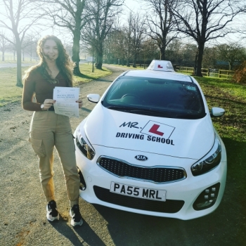 Congratulations to Charley Game from Fordham who passed 1st time in Cambridge on the 22-2-19 after completing an intensive driving course with MR.L Driving School.